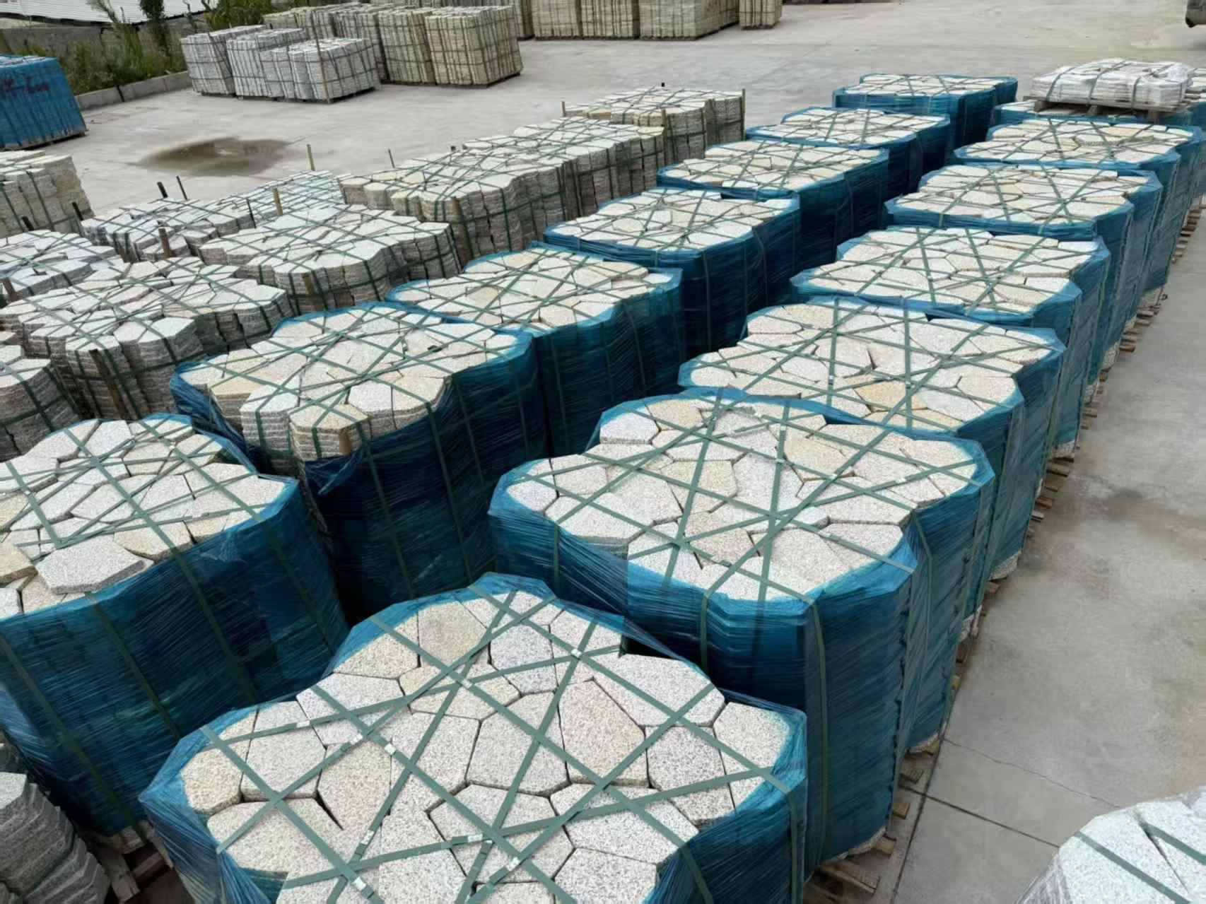 贵州黄金麻冰裂纹 碎拼